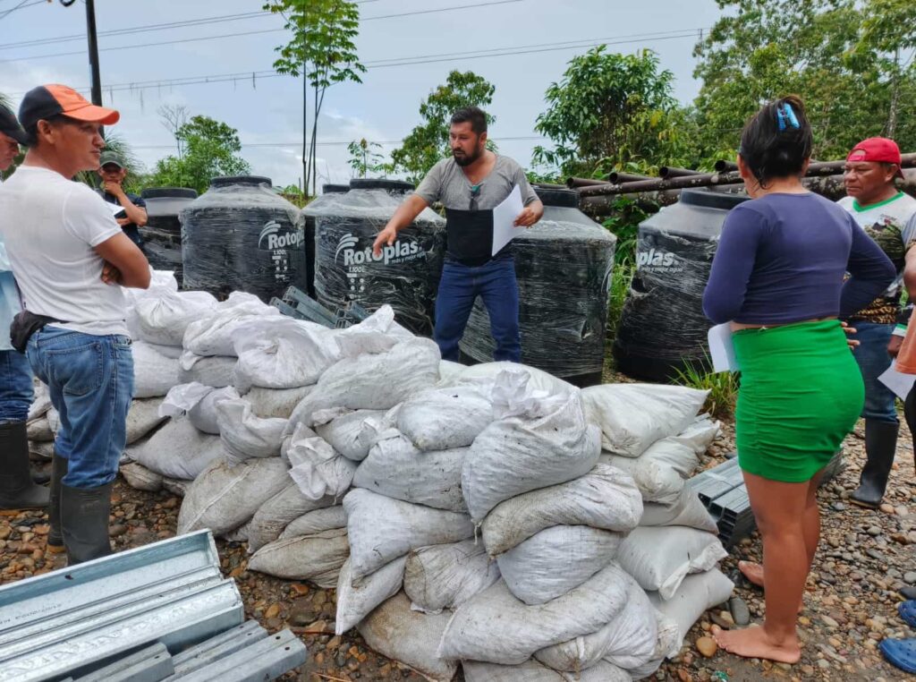 Entrega de materiales - Sistemas de Agua UDAPT